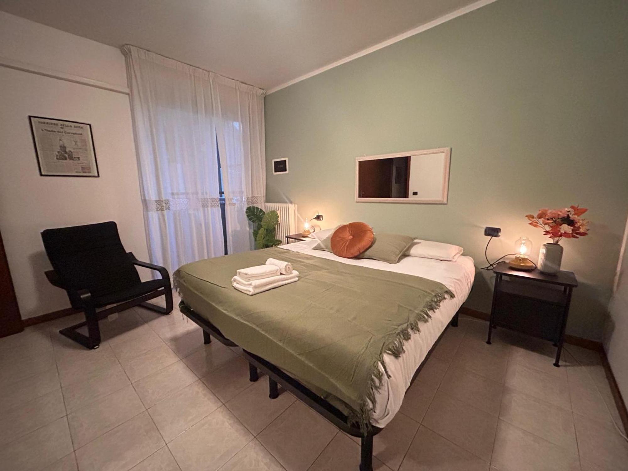 Appartamento Accogliente Stanza Privata Con Bagno Privato - Daniele'S House San Donato Milanese Esterno foto